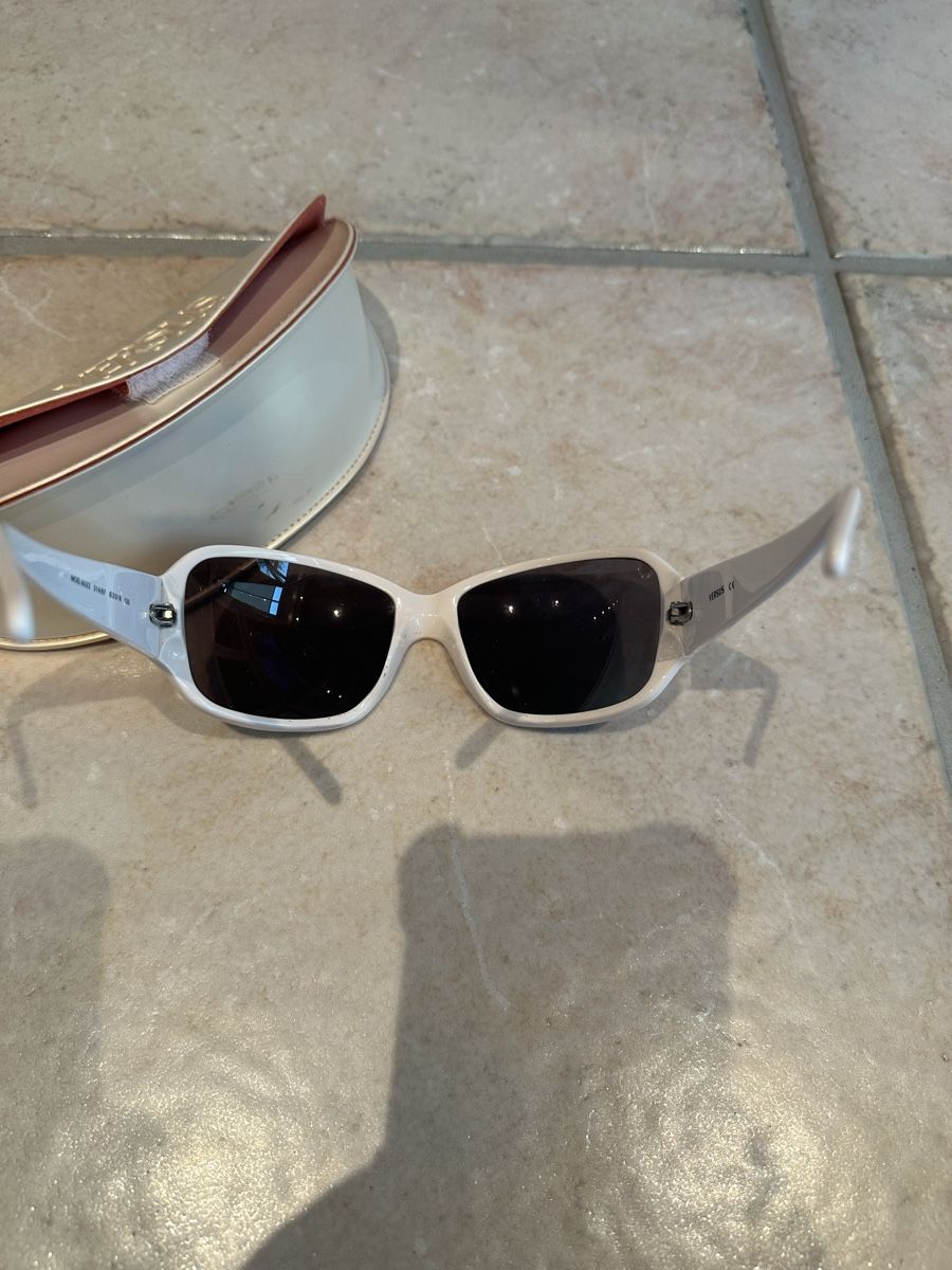 Versace Brillen & Gläser: Versace Sonnenbrille – Gebraucht aus Luzern von ariazalea 5