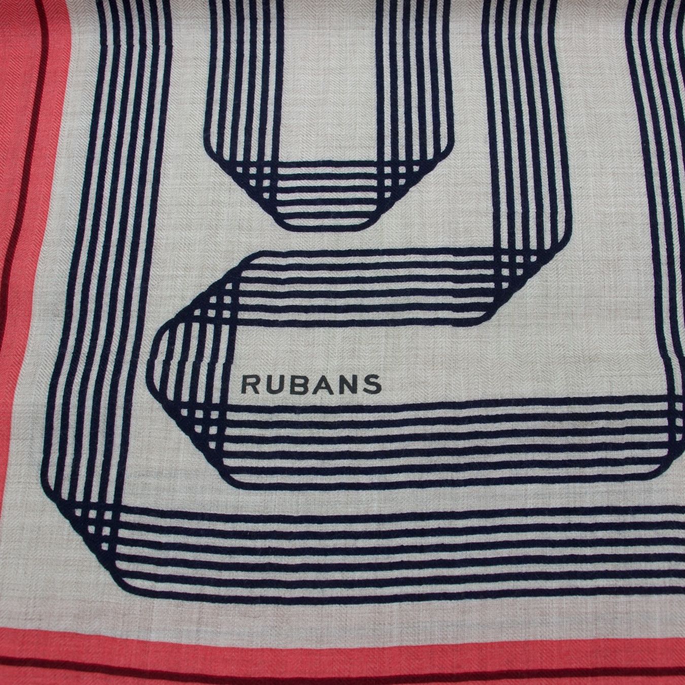 Hermès Foulards & écharpes: Hermès 140 “Rubans” – D'occasion à Binningen par Designerlabels 6