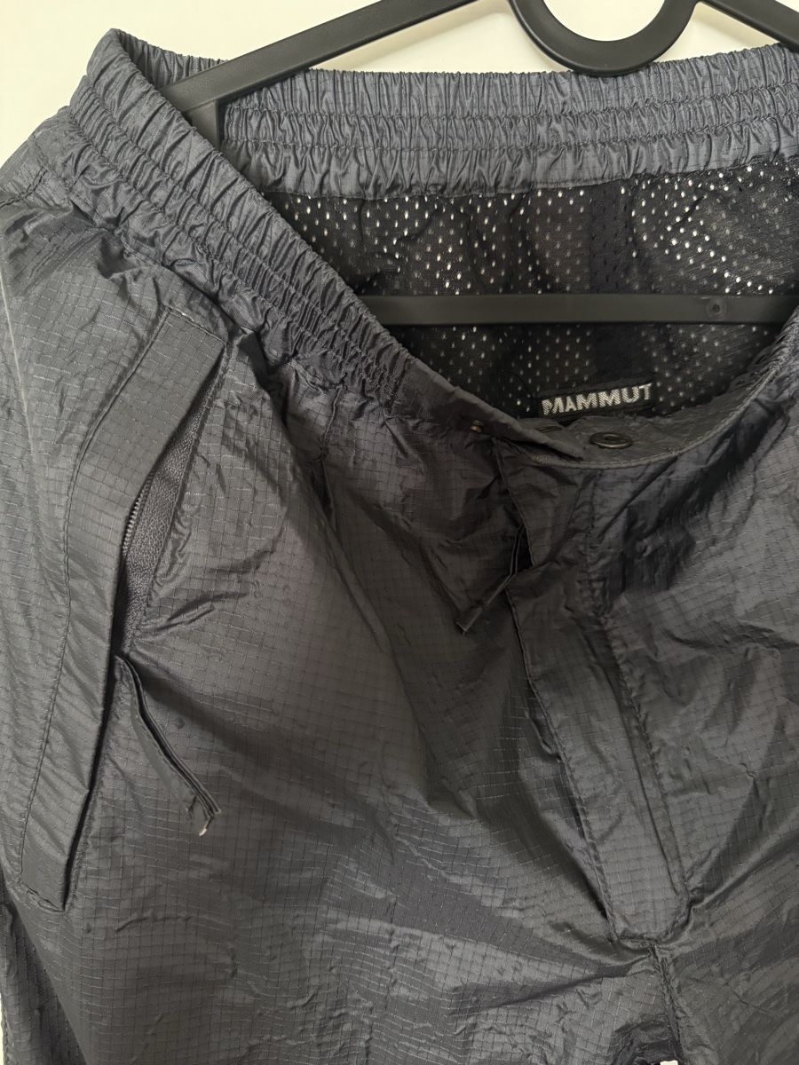 Mammut Pantaloni: Mammut GoreTex Regenhose S – Usato da Basel venduto da momo.st 3