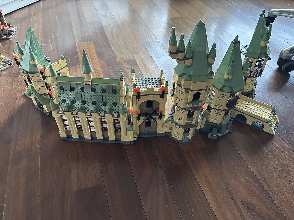 Spielzeuge: Lego 4842 + 4867 Harry Potter Castle – Gebraucht aus Viganello von 597_k72f 1