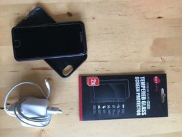 iphone 7, 256 gb (?), ladekabel, rückenschutz