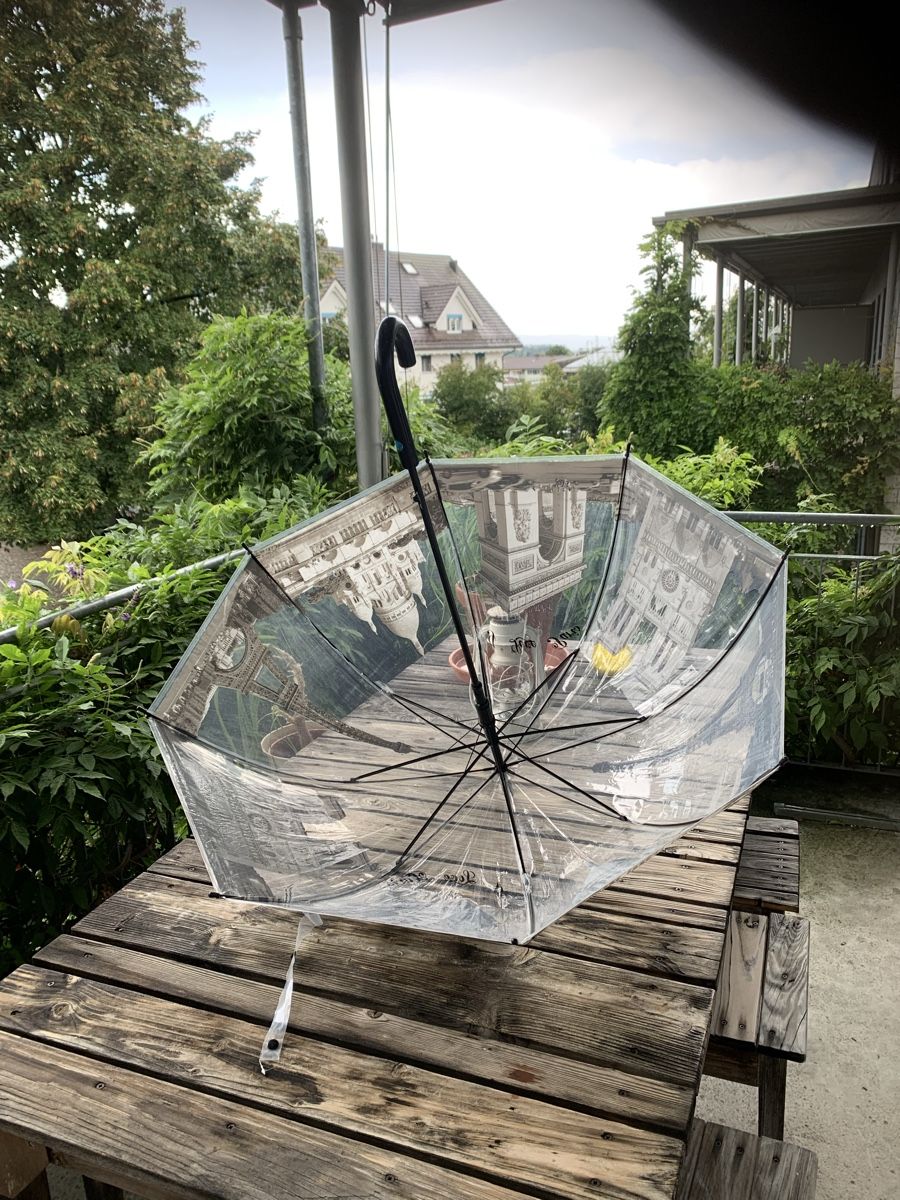 Ombrelli: Regenschirm durchsichtig mit Paris-Motiven – Usato da Uster venduto da Flummi 4