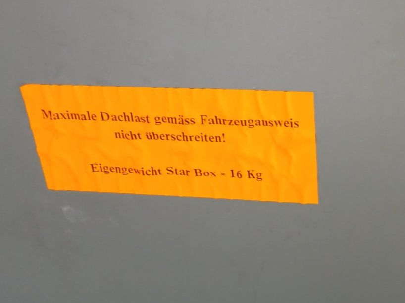 Box da tetto: Dachbox ca. 230 L, Quergestänge ca. 130cm – Usato da Hinwil venduto da Unglaubliche-Treffer 9