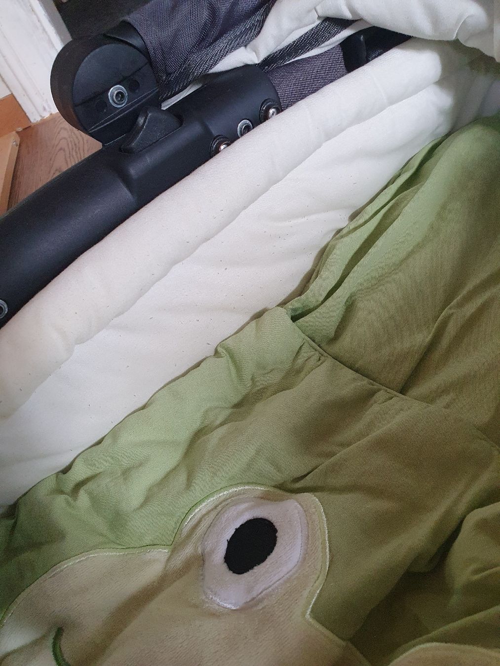 Wiegen & Stubenwagen: Baby Carrycot grey used – Gebraucht aus Sirnach von eftix 3