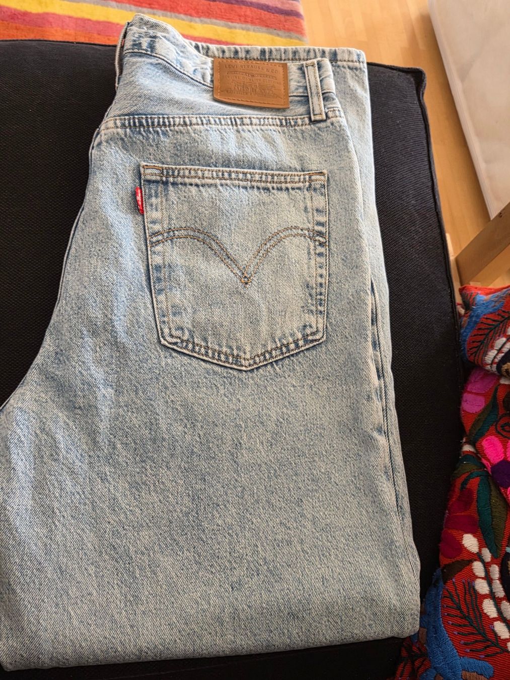 Levi's Jeans: Levi's Ribcage Straight Ankle Gr.32 – Nuovo (secondo la descrizione) da Winterthur venduto da Annie-Hall