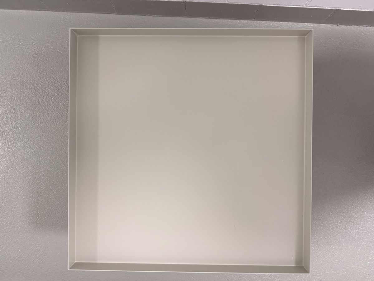 Tables: Hay Tray Table 60x60 cm warm grey – D'occasion à Siebnen par jan_kes 2