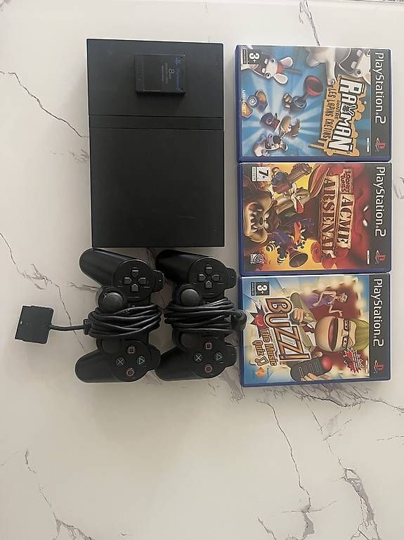 Console: PS2 avec jeux et manettes – Usato da Petit-Lancy venduto da ced_d8px