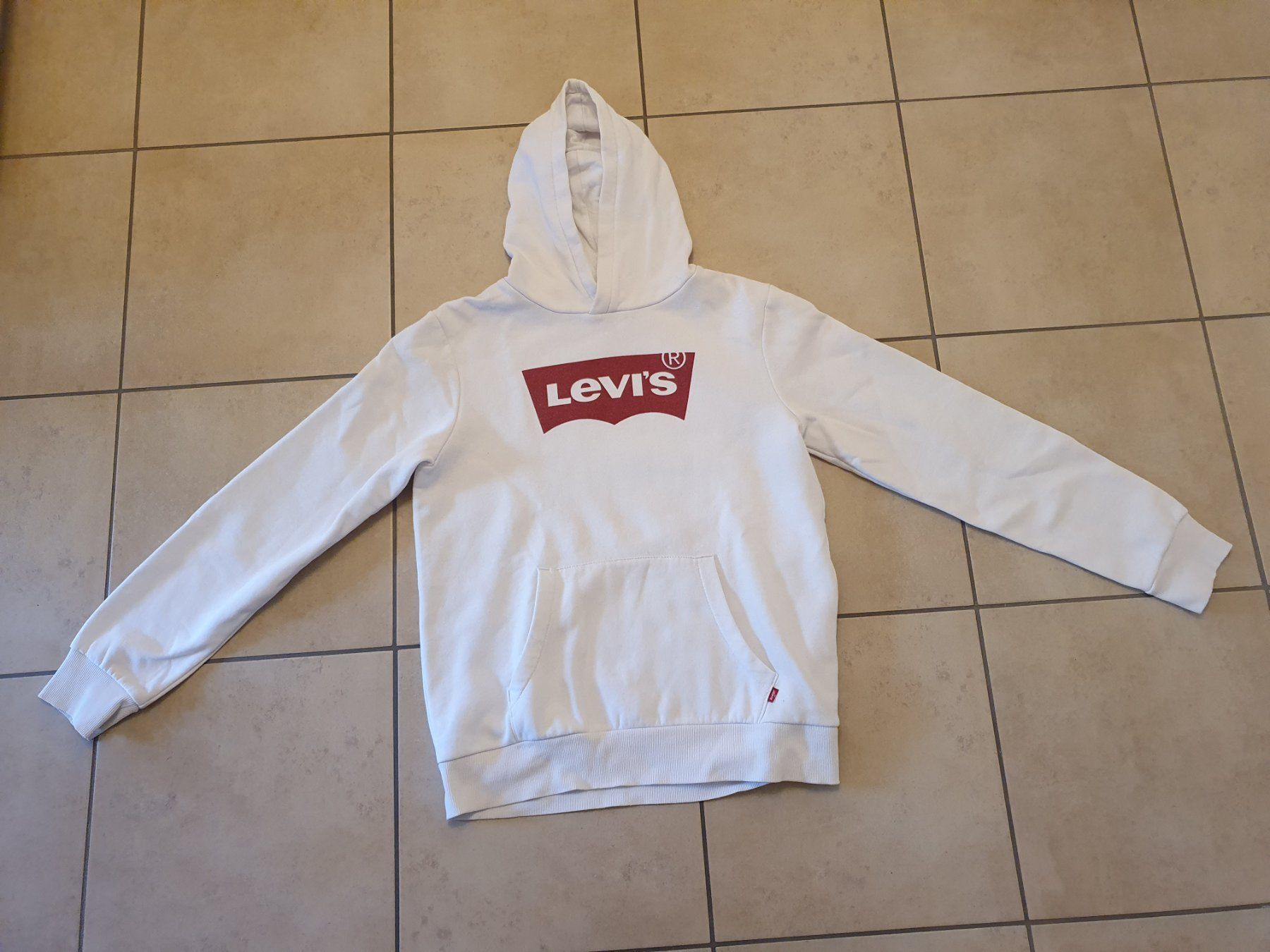 Levi's Maglioni & Felpe: Levi's Kapuzenpullover Gr. 176 – Usato da Therwil venduto da joc_mq6z