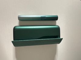 IQOS Iluma Prime green tobacco heater good condition