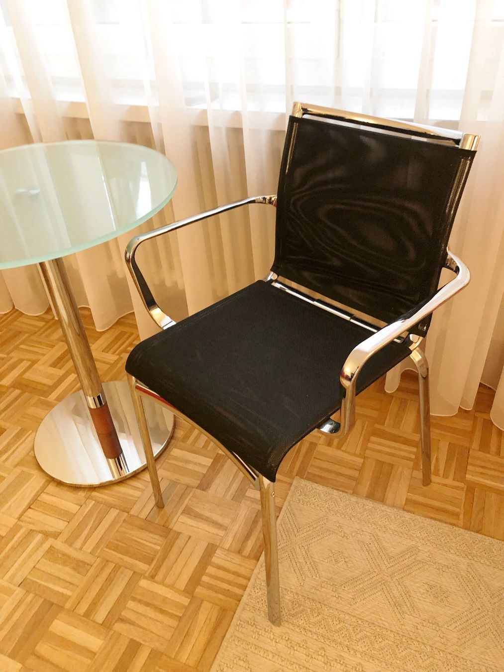 Chaises: Designer Stuhl – Neuf (Voir description) à Glattbrugg par Ariel012 3