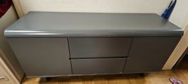 Gratis Aktenschrank zum Mitnehmen bis 18.06.26
