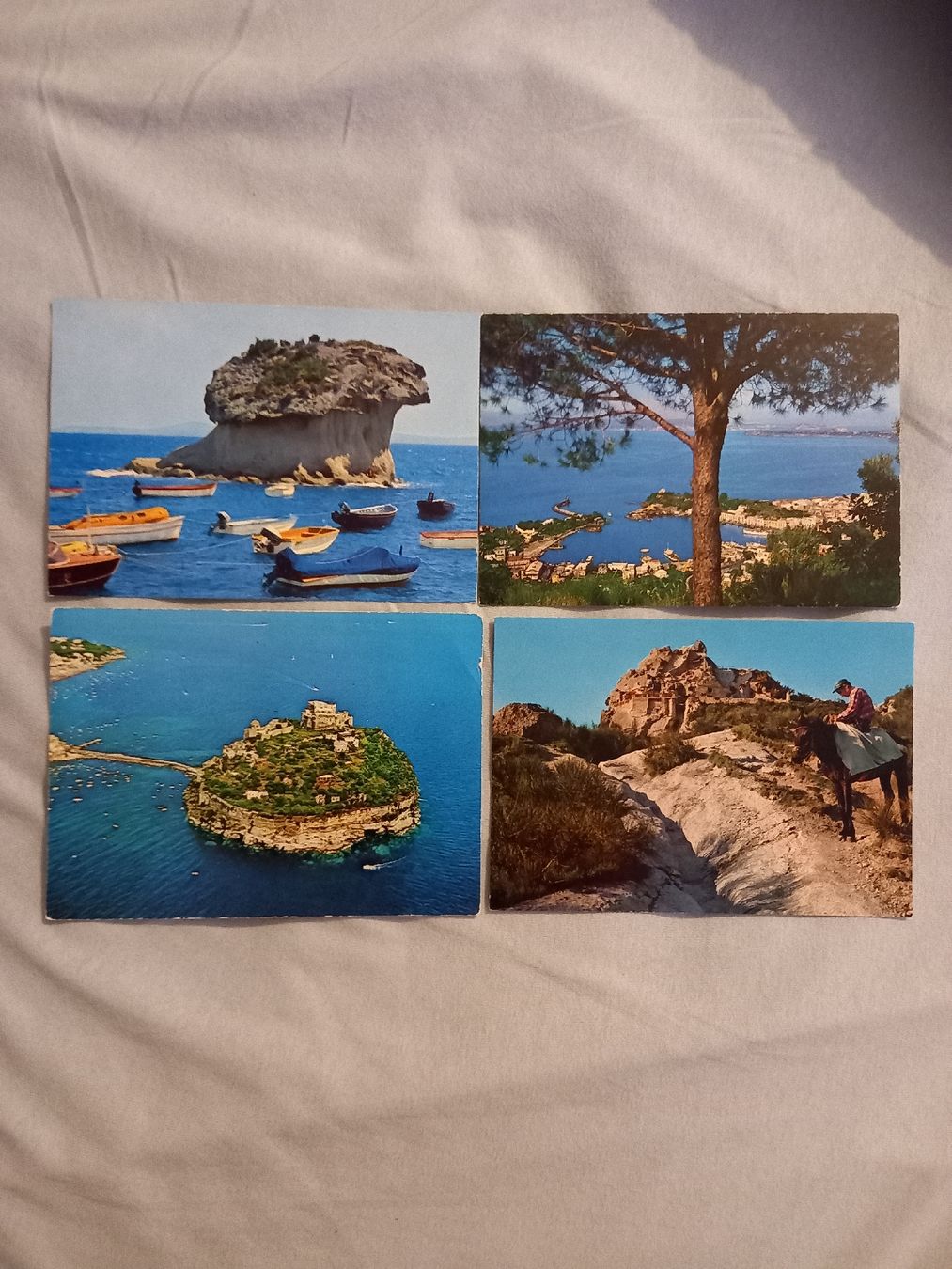 Cartoline postali: Alte Ansichtskarten, 4 Stk, Ischia – Nuovo (secondo la descrizione) da Aarburg venduto da chregi79