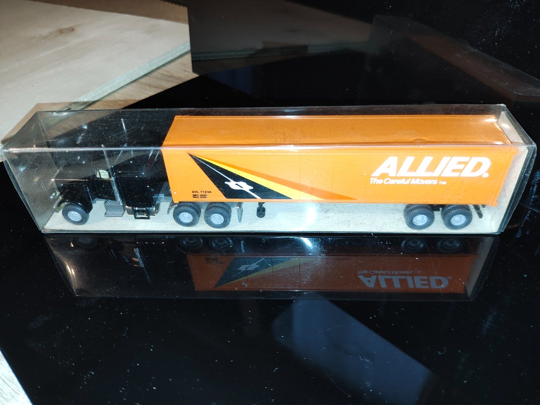 Wiking Kit di modellismo & Modellini statici: Wiking Peterbilt Cointainer ALLIED – Nuovo (secondo la descrizione) da Goldingen venduto da MarkusB 2