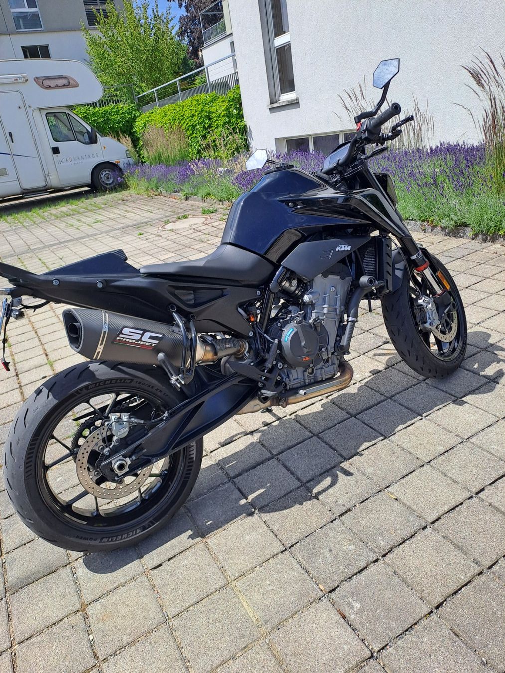 KTM Route: KTM 890 Duke 35 kw frisch ab MFK – D'occasion à Kreuzlingen par Dosu 1