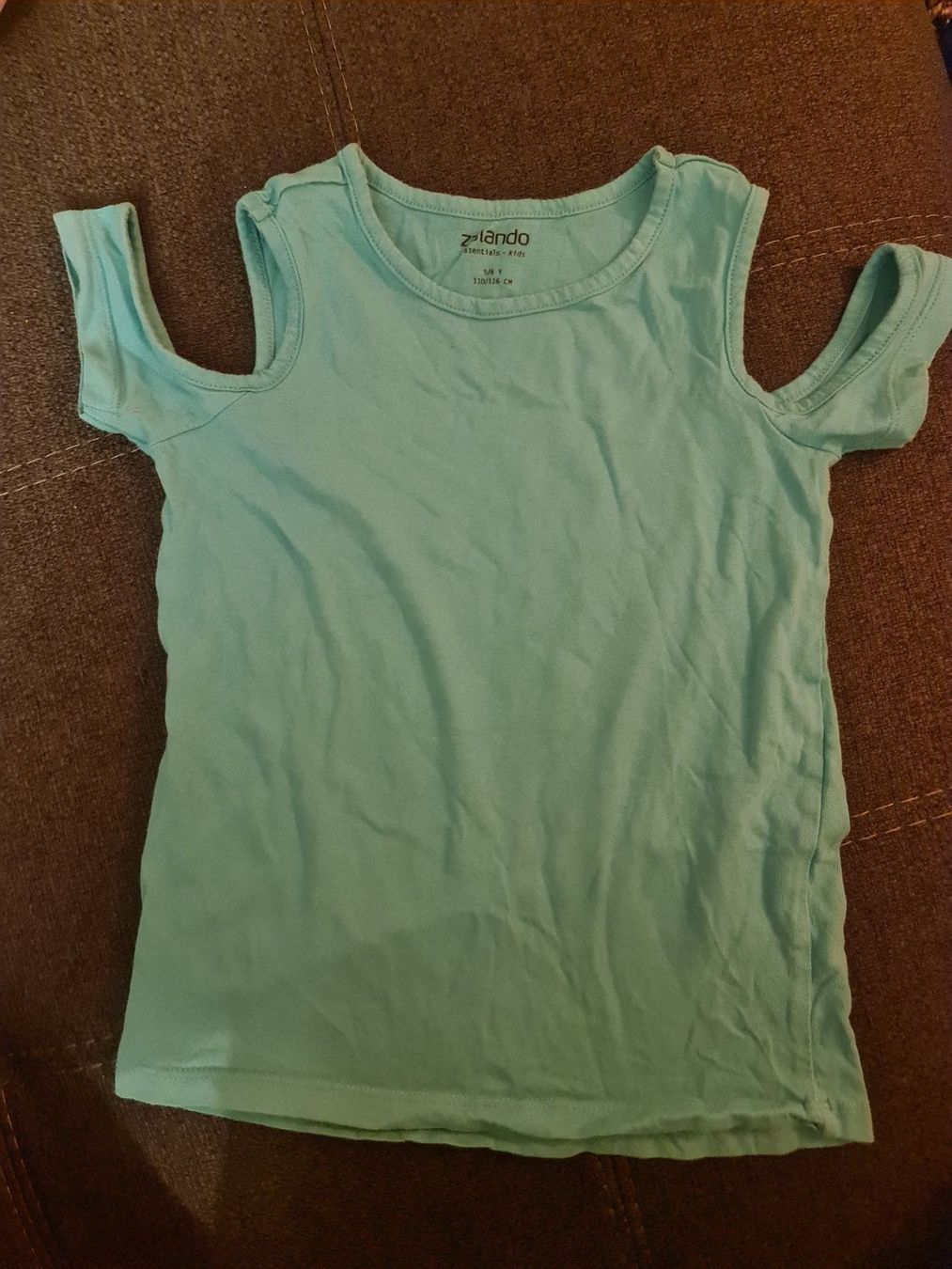 Zalando Camicie, T-shirt & Polo: Kinder Shirt – Usato da Fehraltorf venduto da Sumin