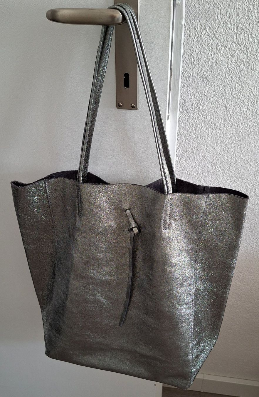 Borse da donna: Leder Shopper Silber – Usato da Matten b. Interl venduto da iae_cwc7