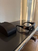 Sonnenbrille PRADA schwarz mit Etui und Tuch guter Zustand