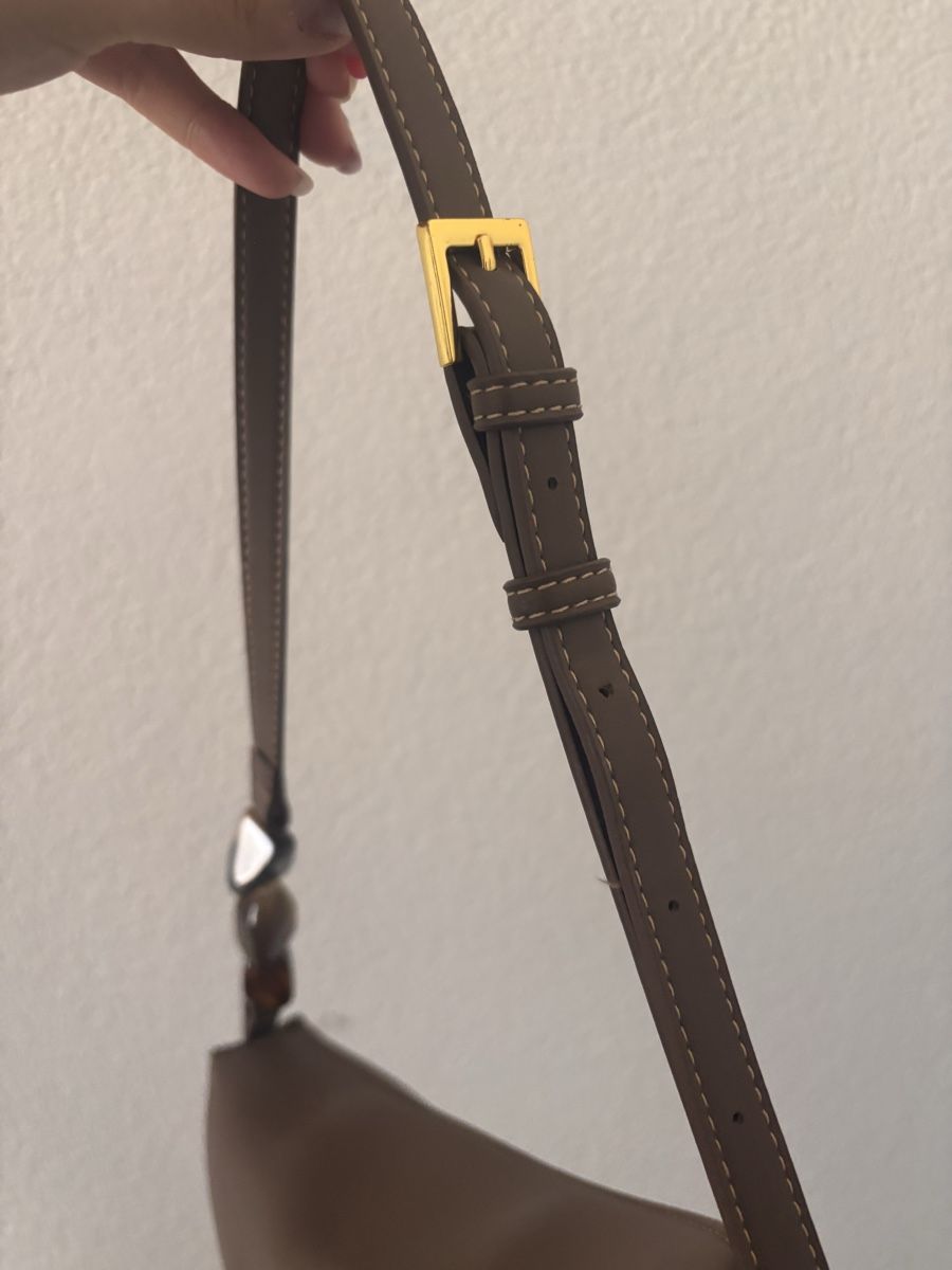 Zara Borse da donna: Zara Taupe Shoulder Bag – Usato da Zürich venduto da gia_h8kg 1