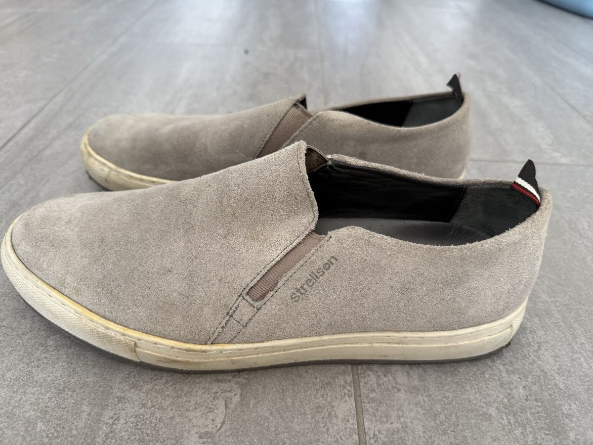 Strellson Herrenschuhe: Herren Schuhe Strellson Grau Grösse 43 – Gebraucht aus Luzern von Heliconius