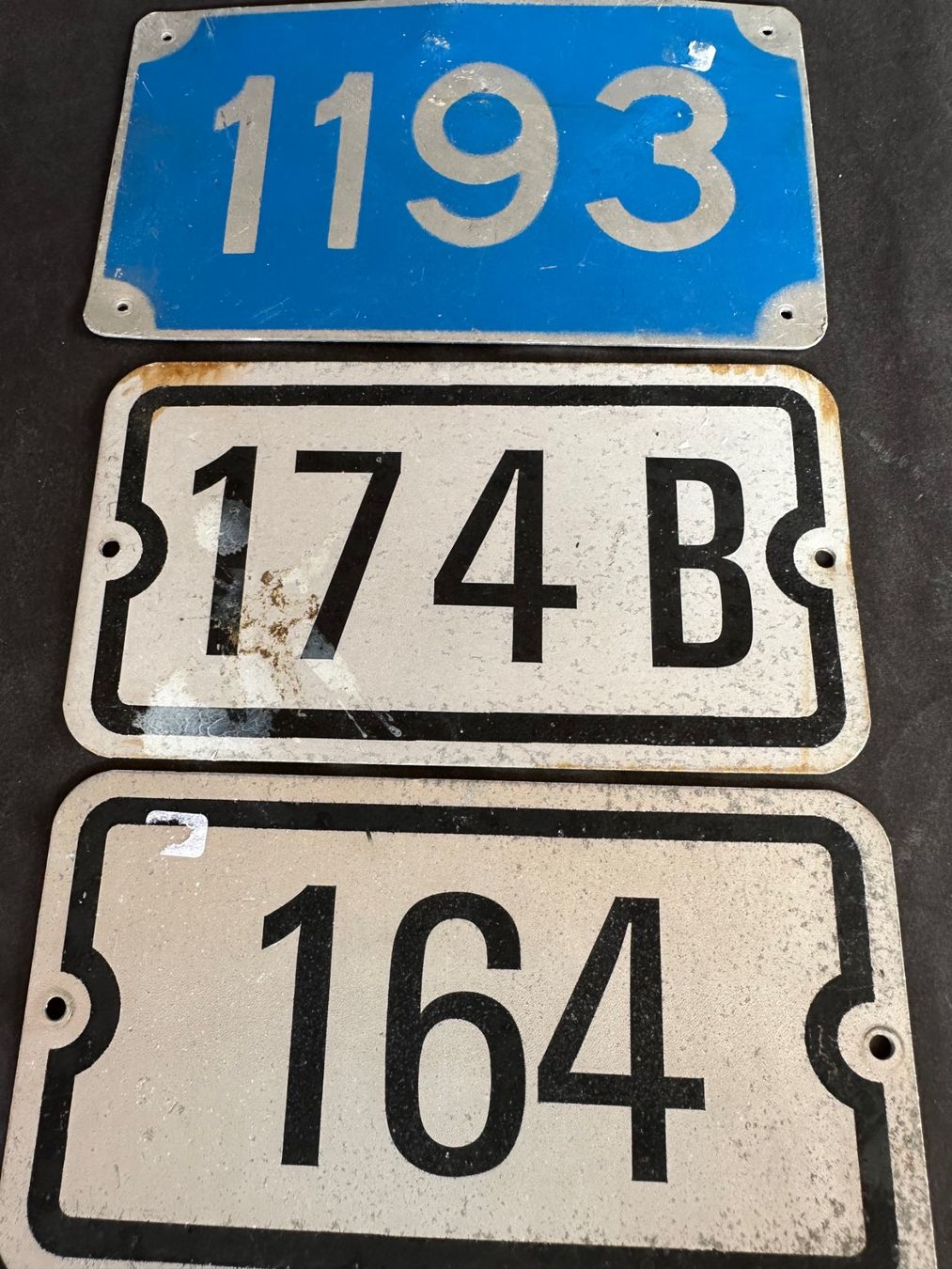 Insegne: Blech Haus nummer Schild – Usato da Saas im Prättigau venduto da norman02