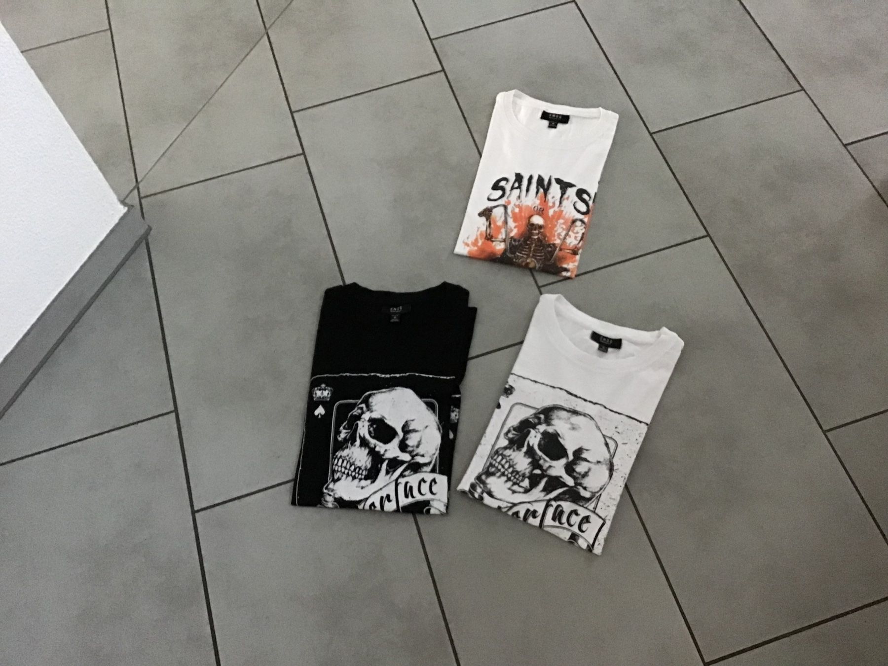T-shirt: Tolle Shirts M – Nuovo (secondo la descrizione) da Trimbach venduto da Mery70