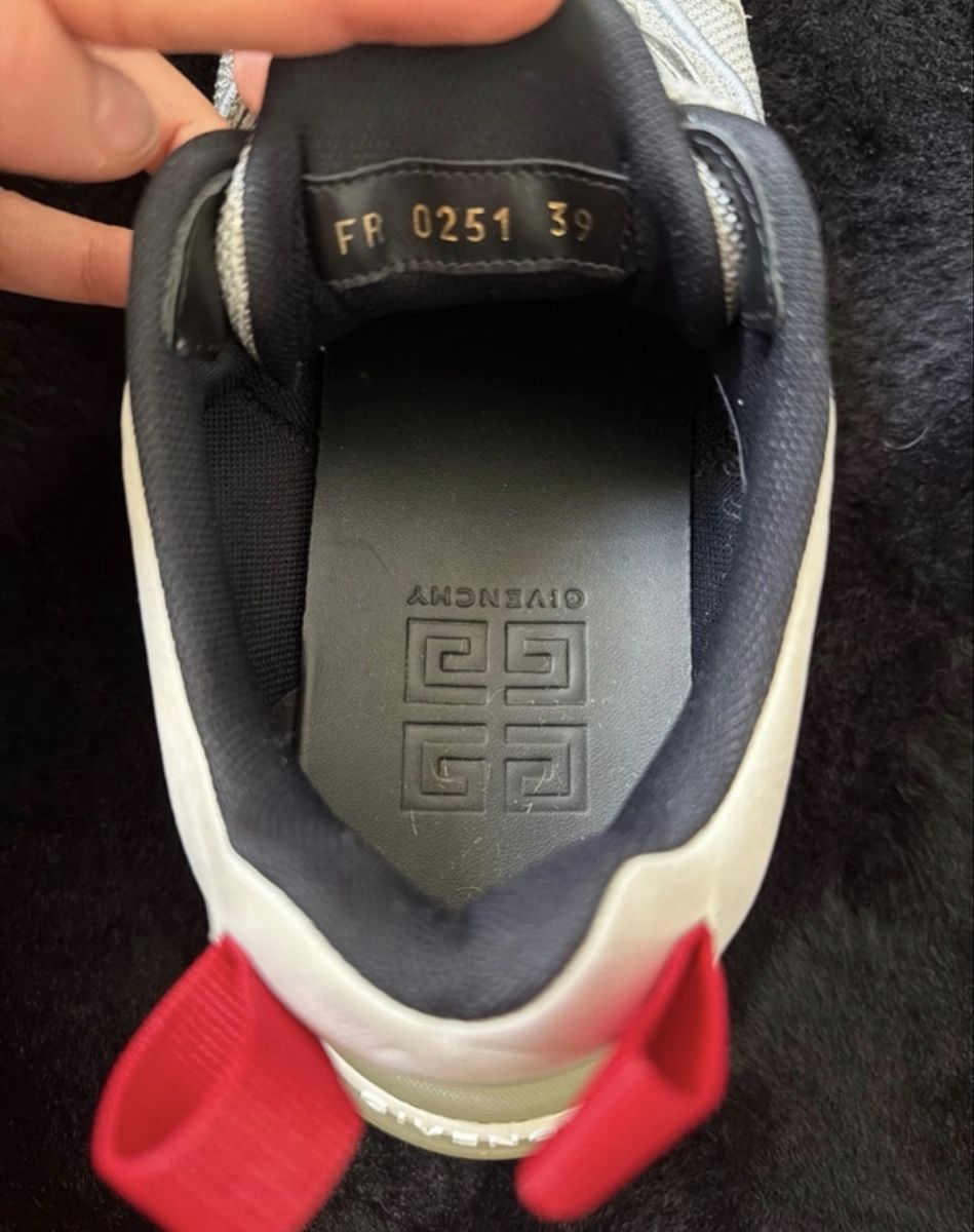 Givenchy Scarpe da donna: Baskets Givenchy – Nuovo (secondo la descrizione) da Genève venduto da bou_2t2s 2