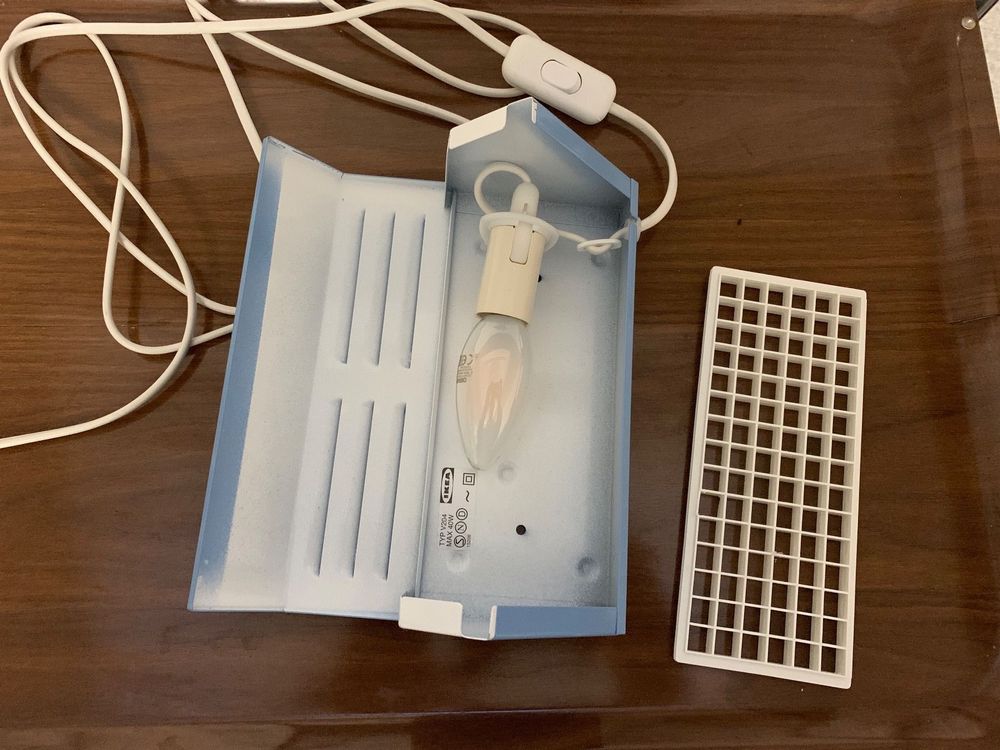 IKEA V204 blaue Nachttischlampe 80er Design Schweden Kaufen auf Ricardo