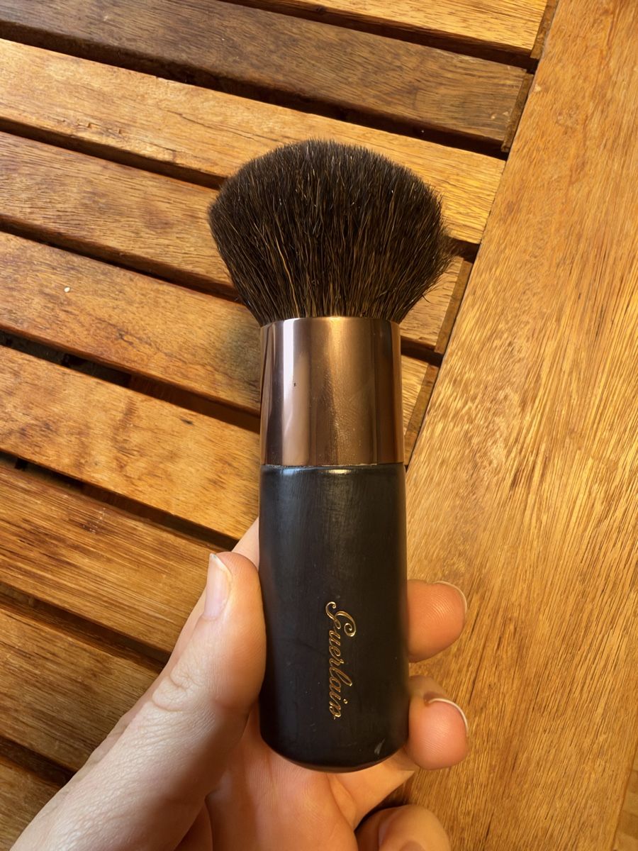 Guerlain Make-up: Pinceau Kabuki Guerlain – Usato da Veyrier venduto da sosozizou 1
