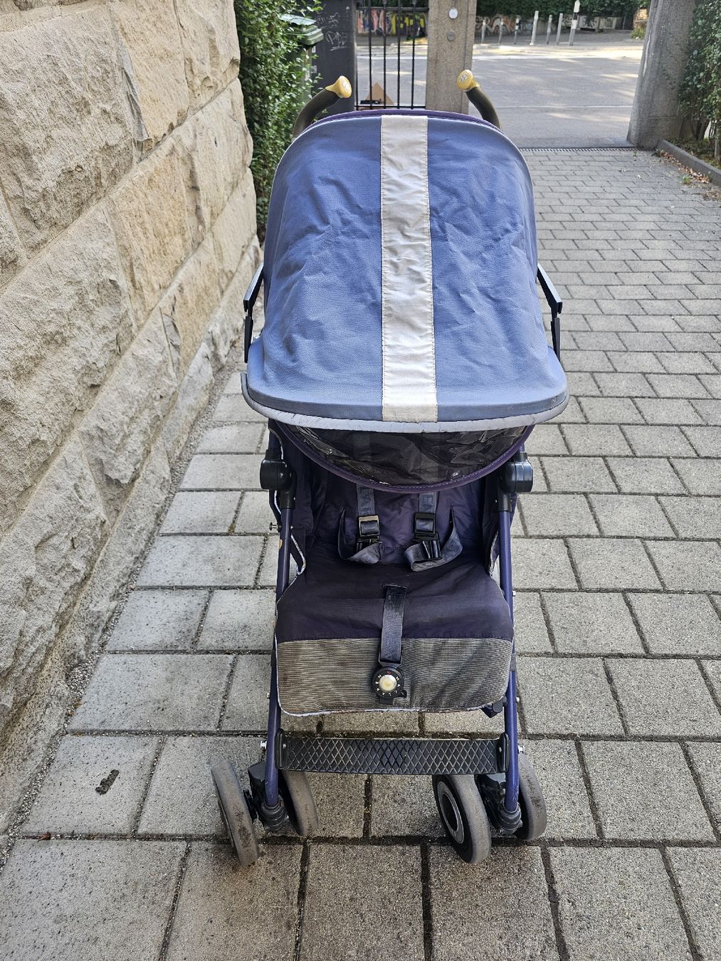 Mclaren Carrozzine: Mc Laren Kinderwagen – Usato da Zürich venduto da Masgo 2