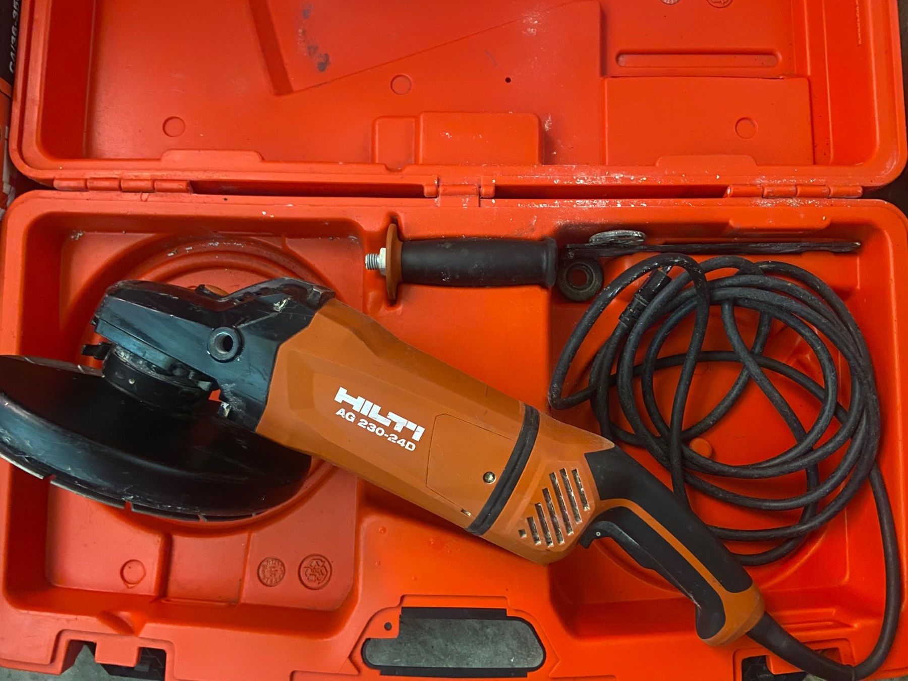 Smerigliatrici & Lucidatrici: Meuleuse D Angle/Winkelschleifer Hilti AG 230 24D – Usato da Echallens venduto da Tools2525