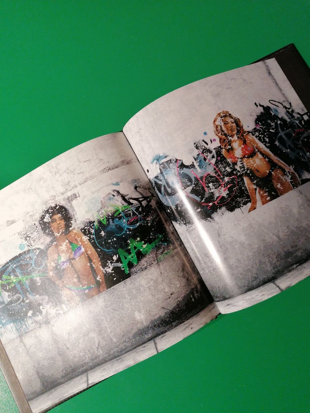 Livres: Watch Dogs Artbook – D'occasion à Grindelwald par lego9 6