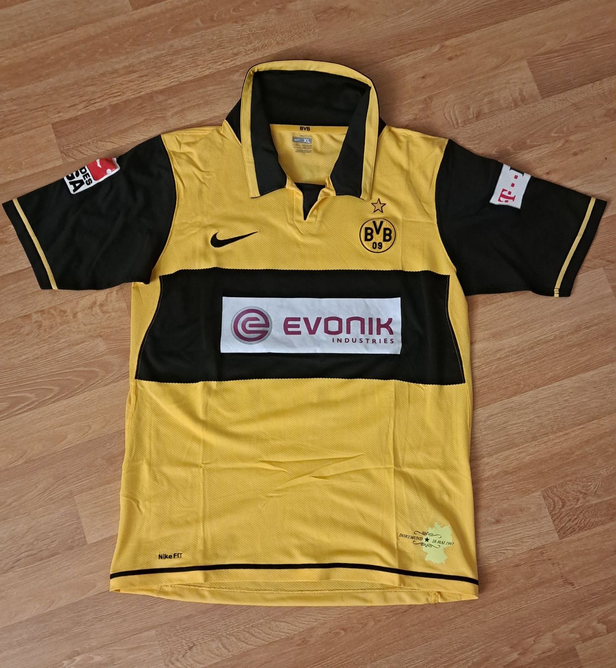 BVB Leibchen & Hosen: BVB Trikot Mladen Petric #10 | Gr. ca. 164 – Neu (gemäss Beschreibung) aus Steinhausen von Ovi27 2