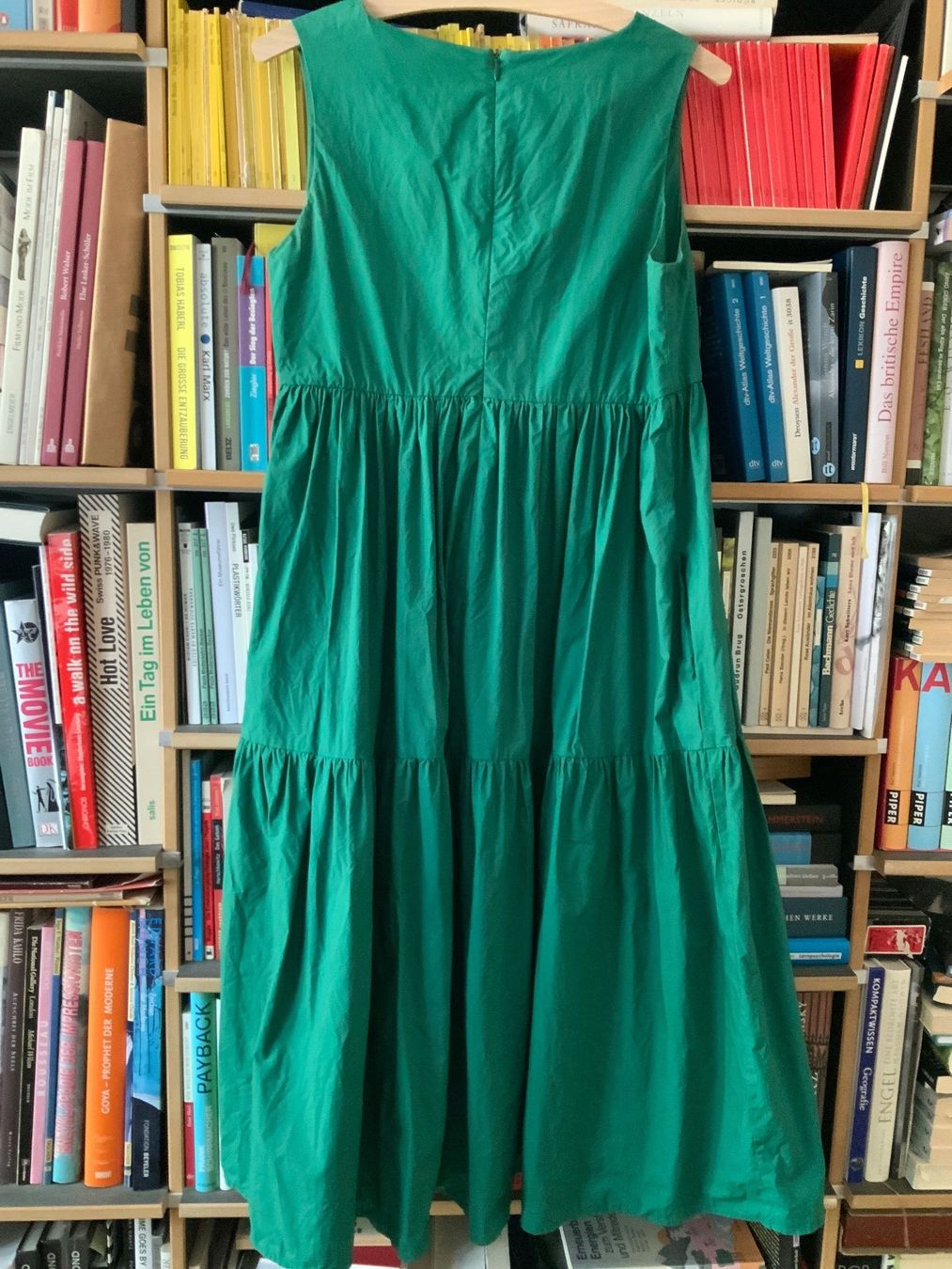 Odeeh Robes: Kleid Odeeh – D'occasion à Basel par dreiklang01