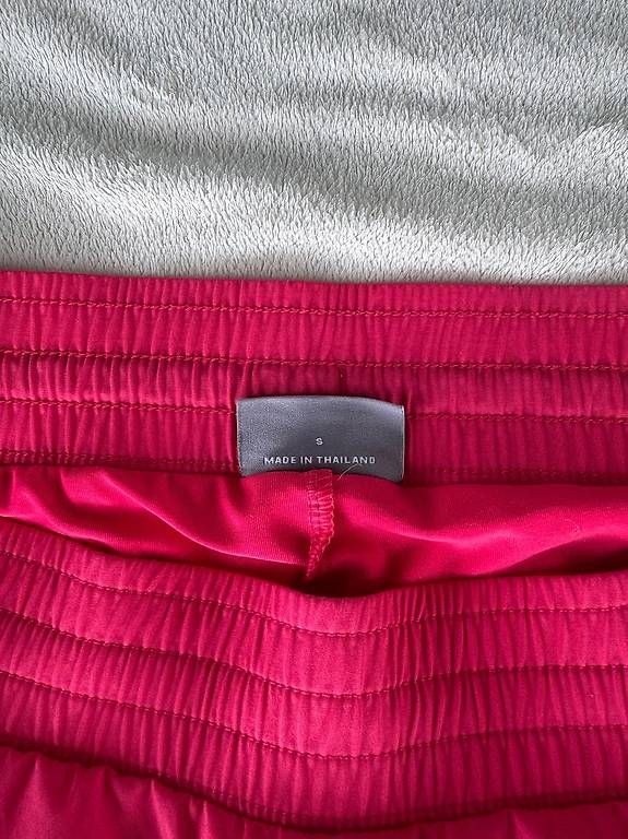 Head Pantalons: Head Pink Running Shorts – D'occasion à Wettingen par ObradovicJelena 3