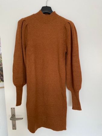 Neues Strickkleid (M)