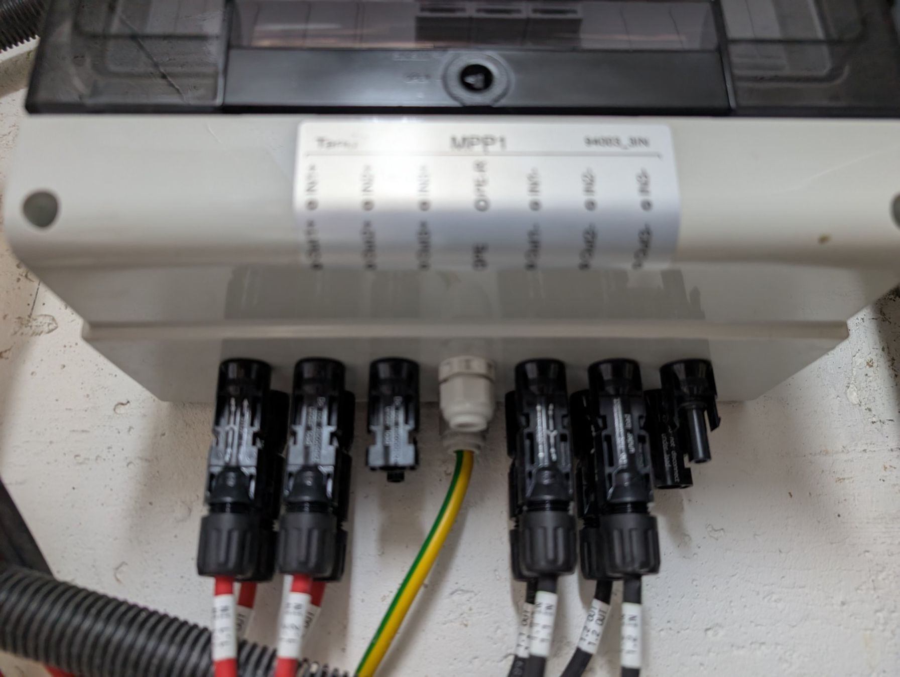 SolarEdge Inverter: PV Wechselrichter Solaredge SE16K / GAK /45 Optimierer – Usato da Aarwangen venduto da StSchmid86 3