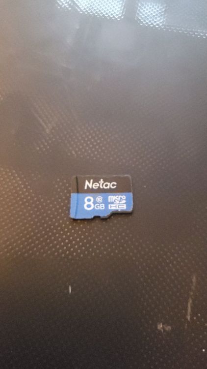 Creality Ender 3 V2 mit CR-Touch und Zubehör 9