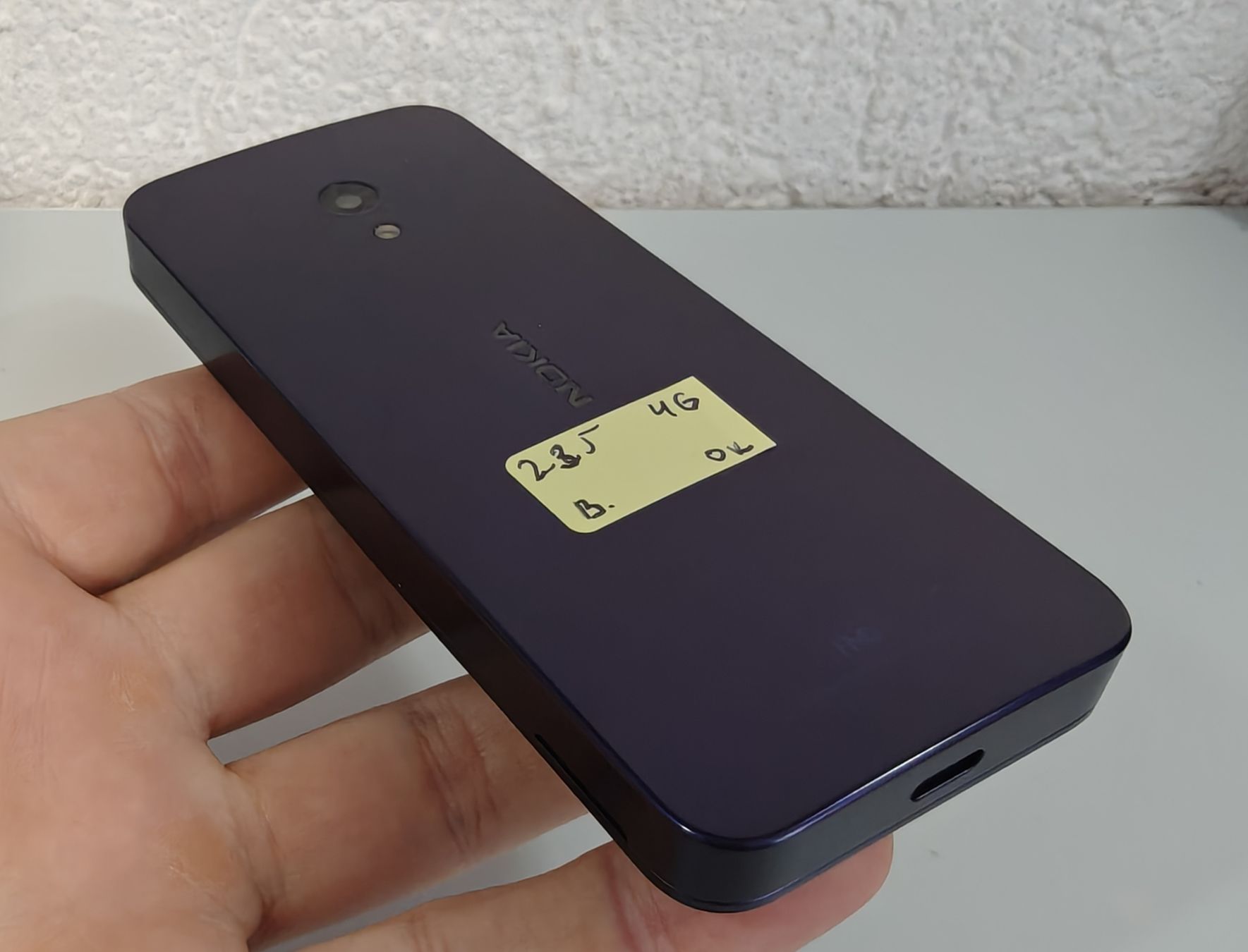 Nokia Telefoni cellulari / Smartphones: Nokia 235 4G Violet  – Usato da Ehrendingen venduto da Rocky985 3