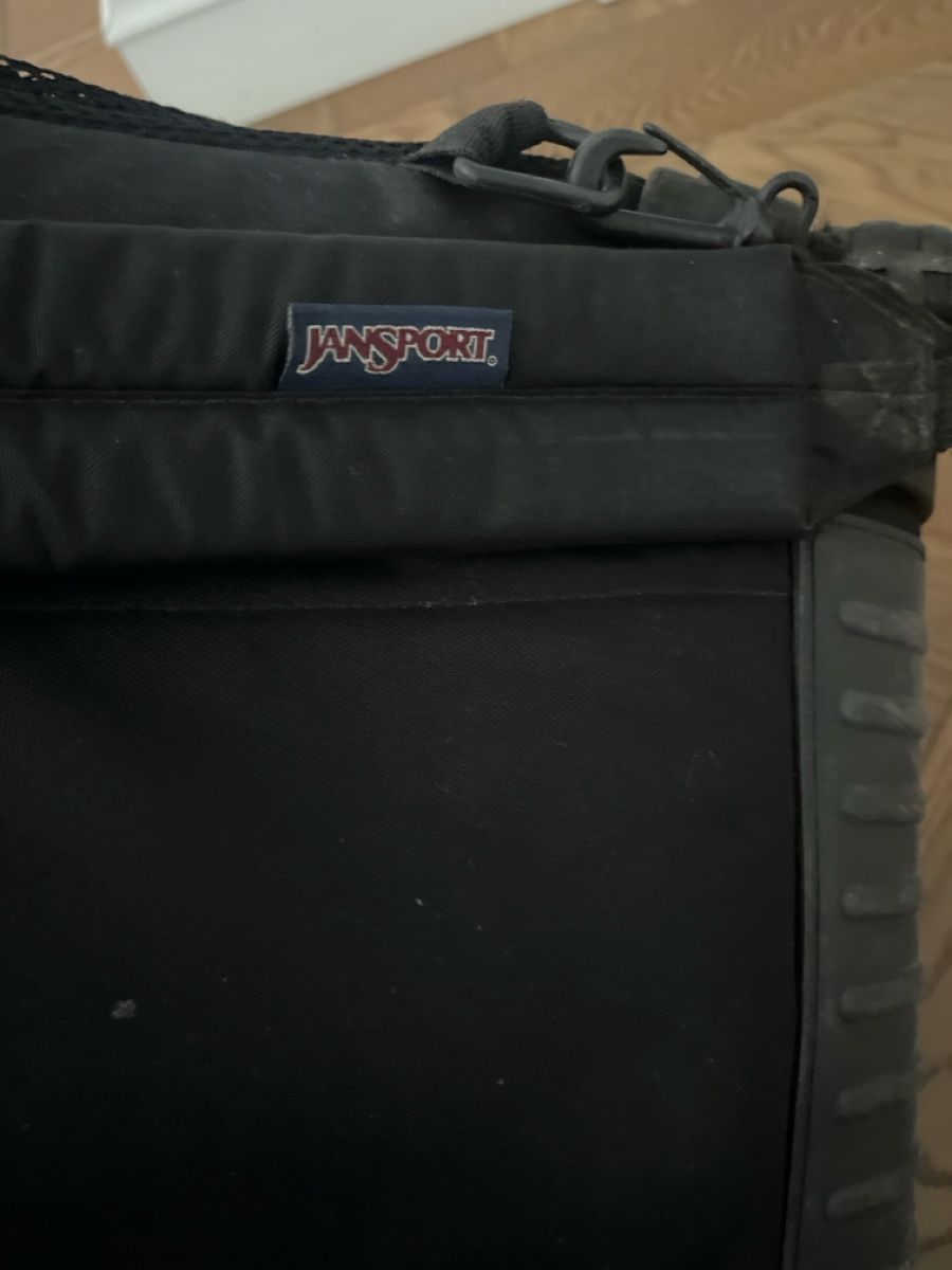 Jansport Zaini: Jan sport backpack with wheels  – Usato da Rüschlikon venduto da ant_5v7g 4