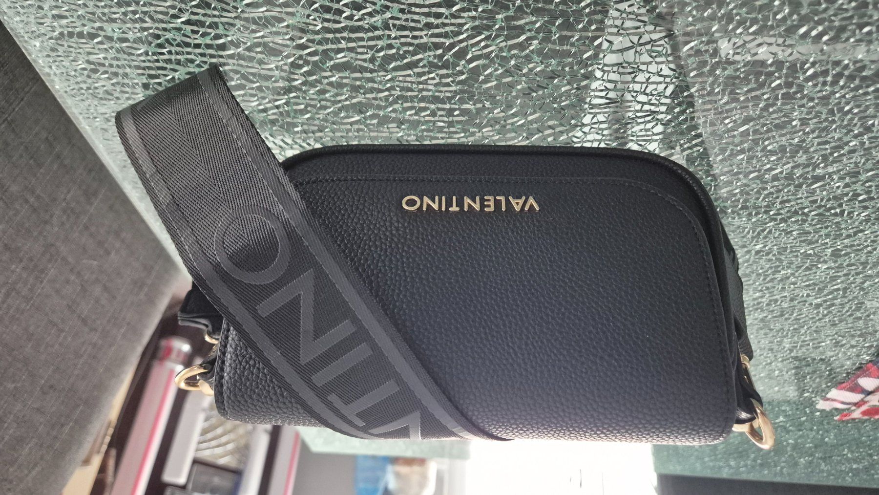 Valentino Altro in  Abbigliamento & Accessori: Nuova borsetta Valentino – Nuovo (secondo la descrizione) da Gordevio venduto da RUBY104 4