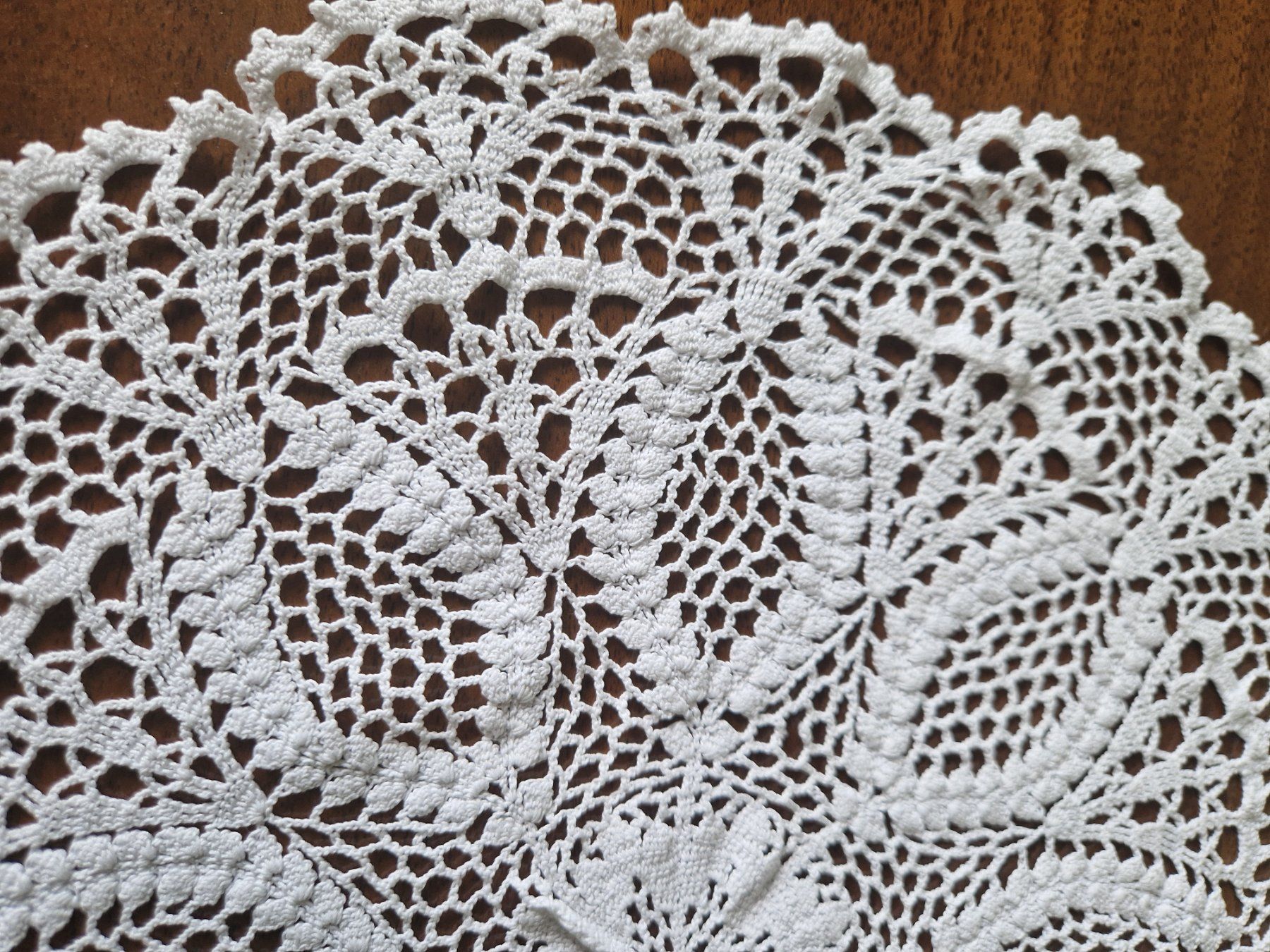Sonstige Tischwäsche: Deckeli Handarbeit – Gebraucht aus Bern von Antikbatik 3