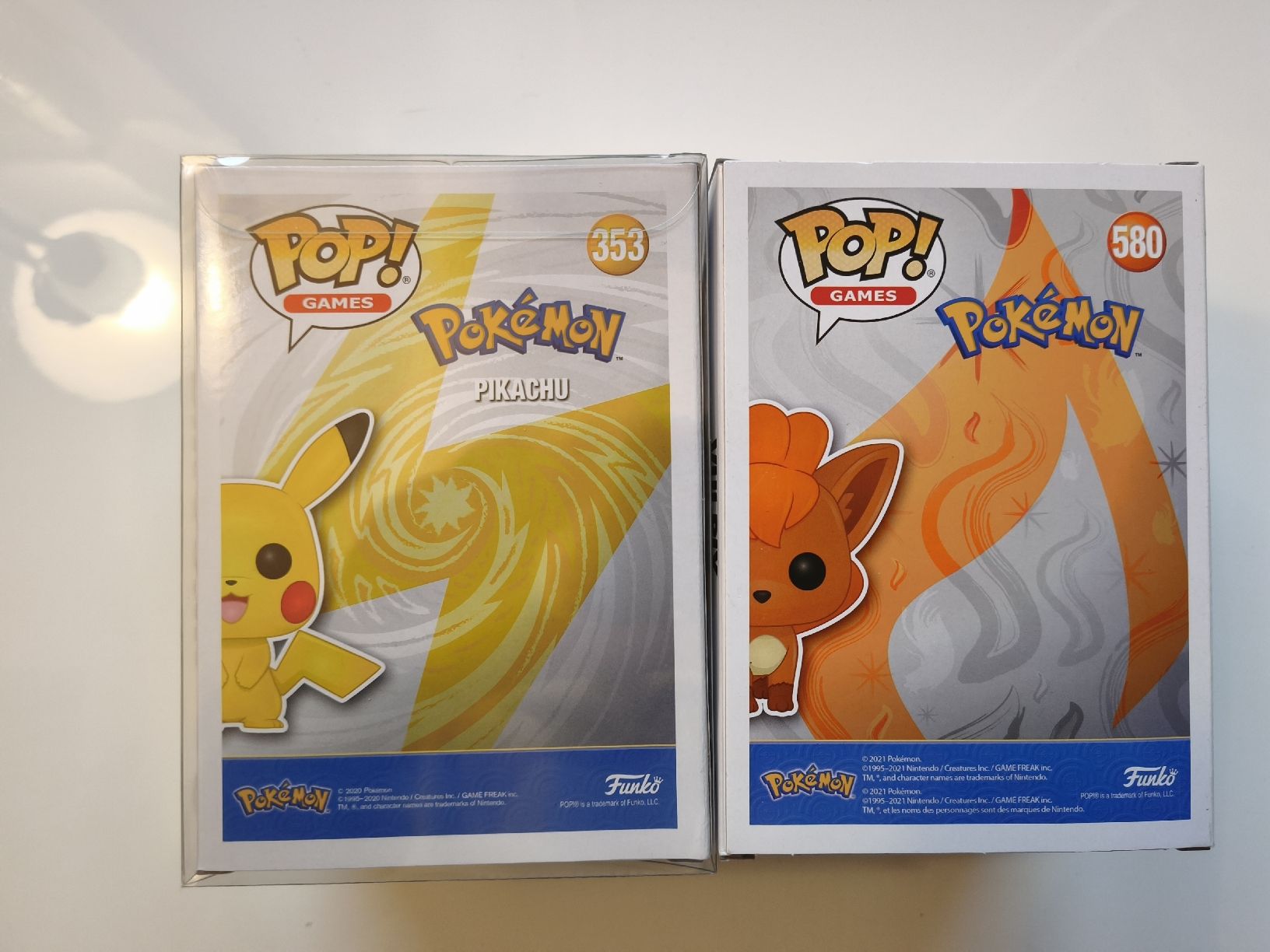 Funko Statuette: Funko Pop Pokemon Pikachu 353 + Vulpix 580 – Nuovo (secondo la descrizione) da Rüfenacht BE venduto da Morfius 1
