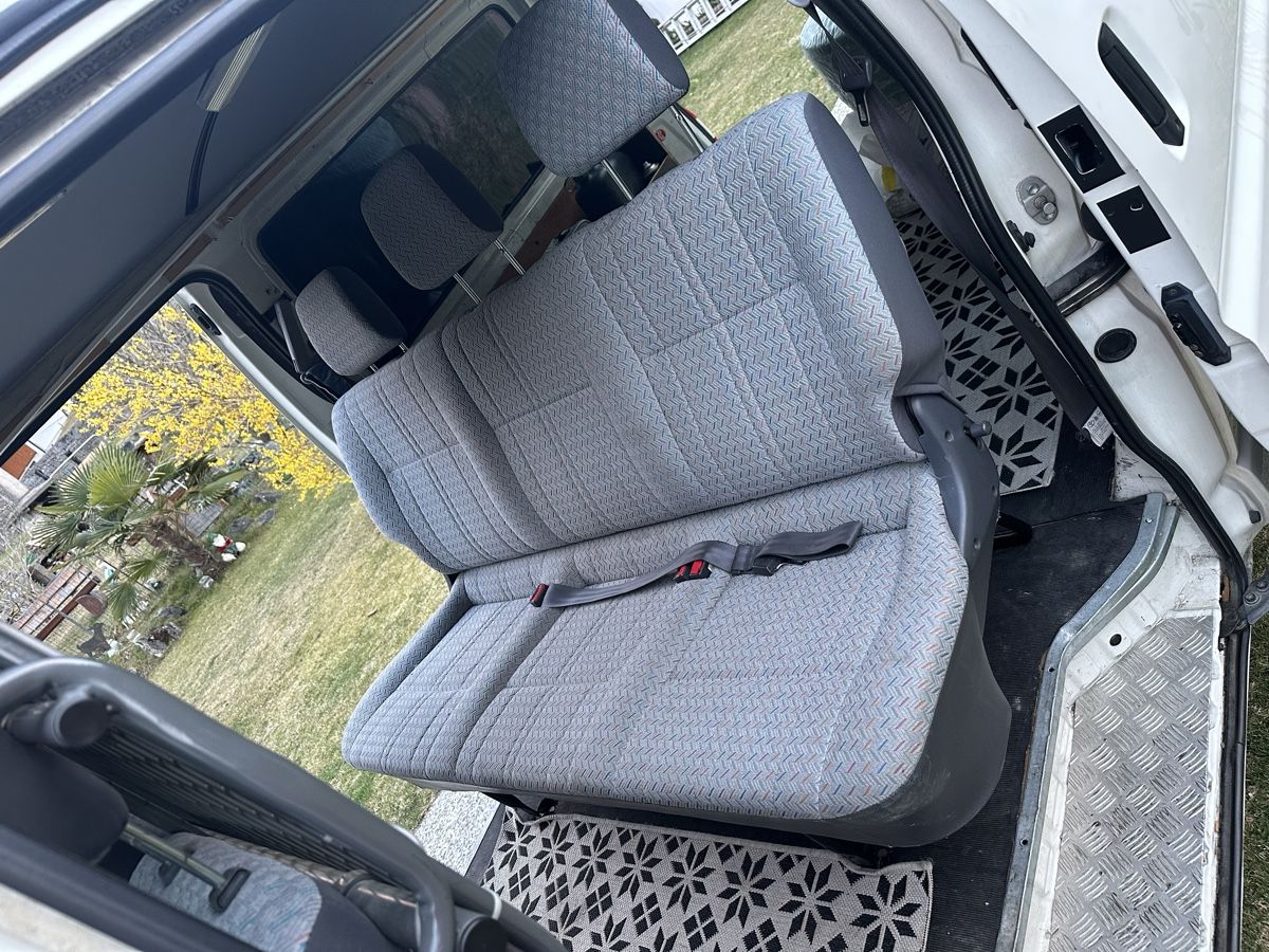 Toyota Alle Autoersatzteile: Toyota hiace sitzreihe – Gebraucht aus Visp von Sonnenblume1965 1