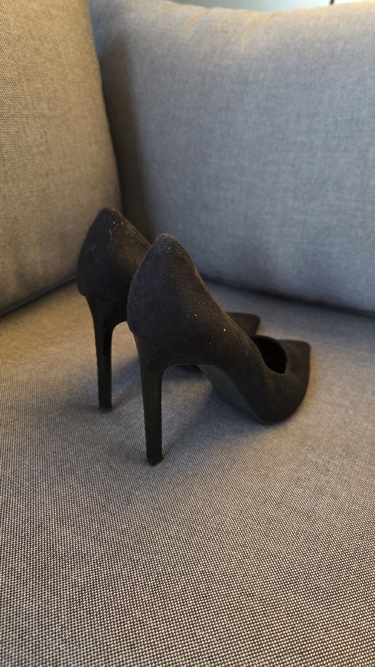 Bershka Scarpe da donna: High Heels schwarz Gr. 36  – Nuovo (secondo la descrizione) da Kreuzlingen venduto da MeinKleinesAtelier 2