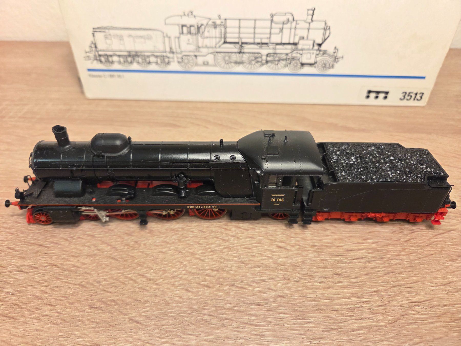 Märklin Modellini di ferrovie: Märklin 3513 Dampflok BR 18.1 DR H0 – Usato da St-Aubin-Sauges venduto da Lo_Go 4