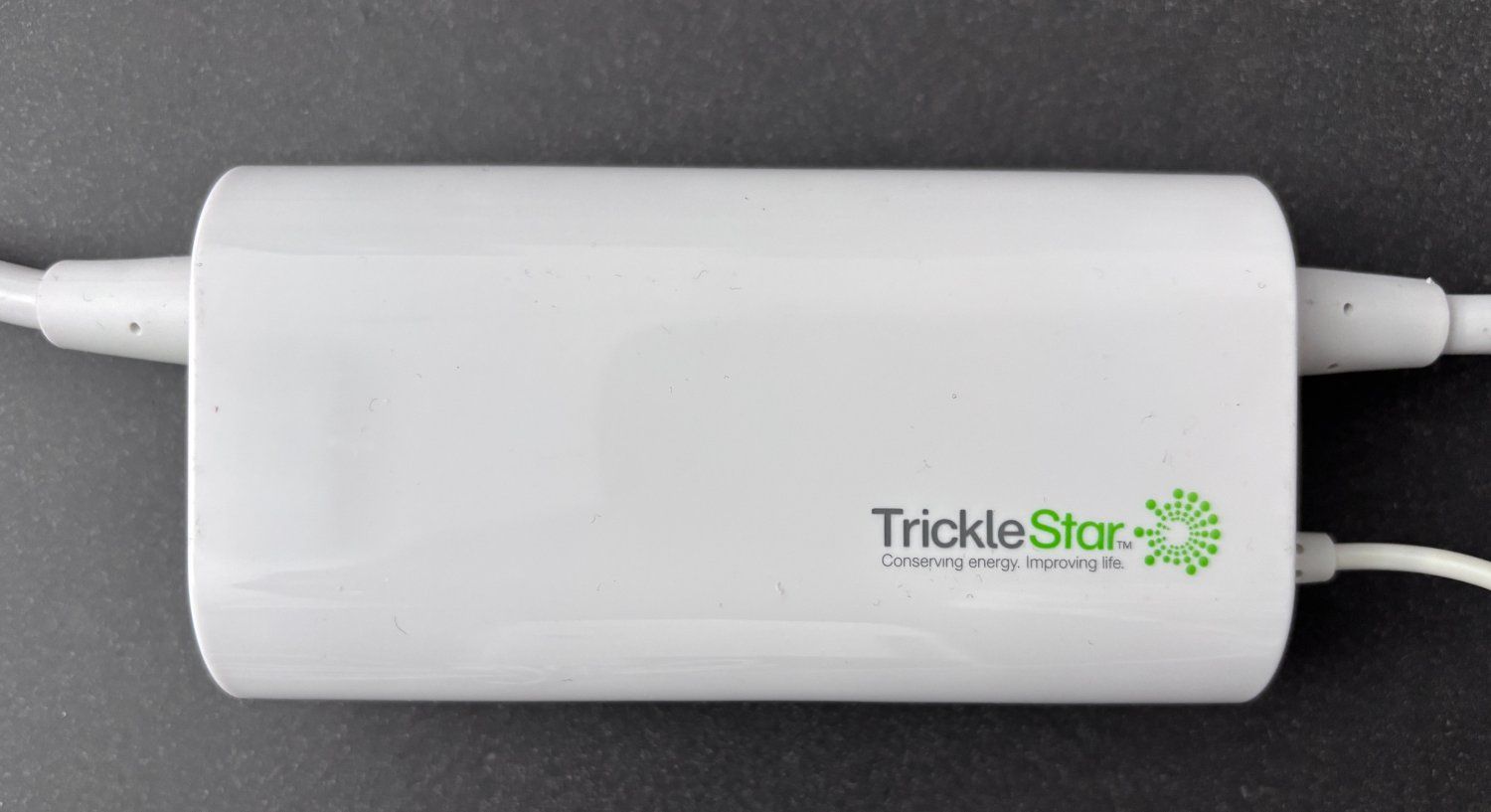 Libri: TrickleStar PC TrickleSaver, Energiespargerät – Usato da Zug venduto da Halbeins