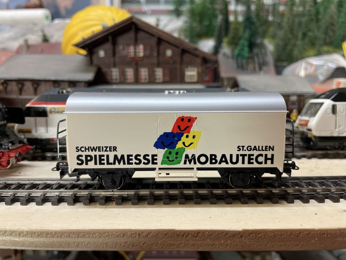Märklin Modellini di ferrovie: Märklin HO Wagen Spielmesse Mobatech St. Gallen – Nuovo e nell'imballaggio originale da Gossau SG venduto da Krokodil344 1