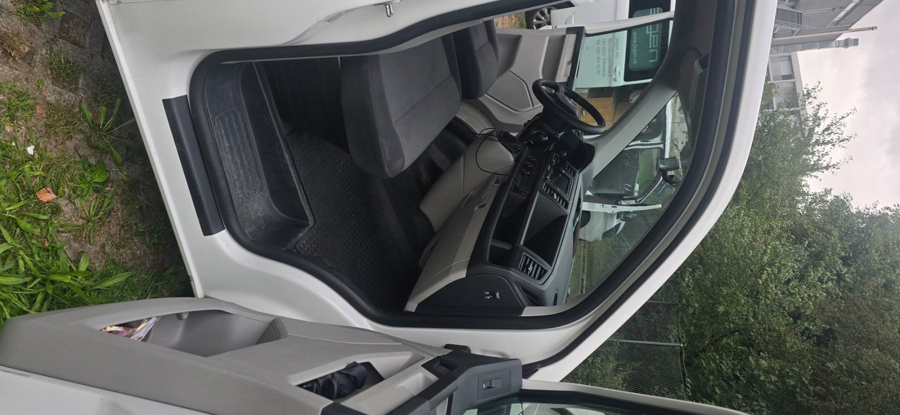 VW Veicoli commerciali: VW Transporter  T6 – Usato da Bülach venduto da Matusch1990 5