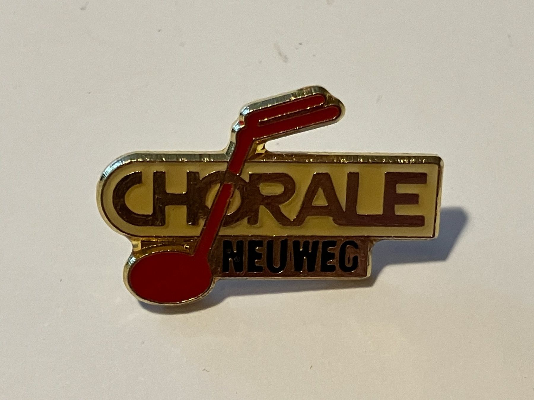 Placchette & Badge: Pin Chorale Neuweg – Usato da Basel venduto da djwwpp