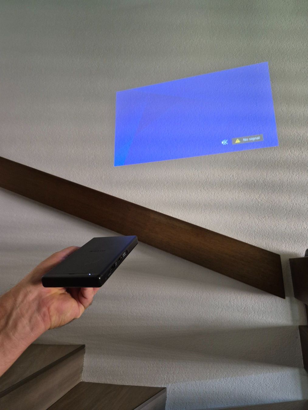 Sony Proiettori: Projecteur mobile Sony MP-CD1 avec accessoires complets – Nuovo (secondo la descrizione) da le landeron venduto da canette 4
